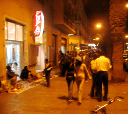 ኣብ ኤርትራ ብሰንኪ ገቢኑ ዘሎ ማሕበረ ቁጠባዊ ሕሰም፣ ኣብ ኣስመራን ካልኦት ከተማታትን ትሕቲ ዕድመ ቆልዑ ኣብ ምንዝርና ይዋፈራ ምህላወን ተገሊጹ