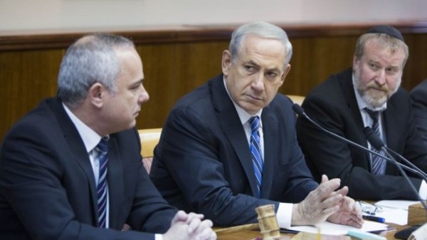 Knesset approves law barring ‘infiltrators’ from transferring money abroad
