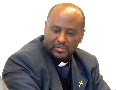 ኤርትራውያንን ካልኦት ስደተኛታትን ኣብ ምድሓን ልዑል ኣበርክቶ ዝገብሩ ዘለዉ  ኣባ ሙሴ ዘርኣይ ንሽልማት ኖቤል…