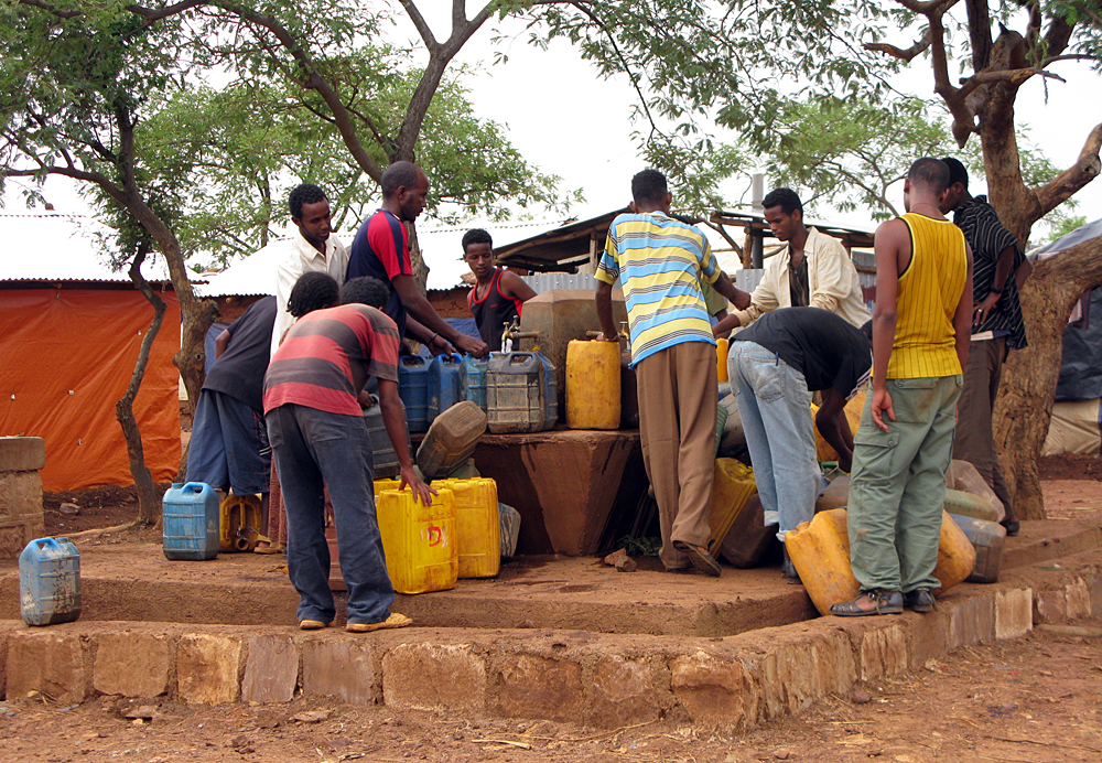 Eritrean refugees in Ethiopia cross over to Europe via Sudan and Libya