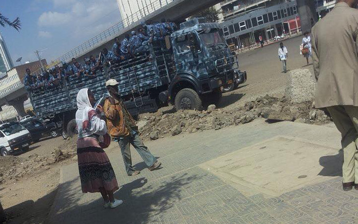 ትሽዓተ ተቓወምቲ ሰልፍታት ዝወደብኦ ናይ 24 ሰዓታት ሰለማዊ ሰልፊ ኣብ ኣዲስ ኣበባ ሎሚ ረፋድ ጀሚሩ