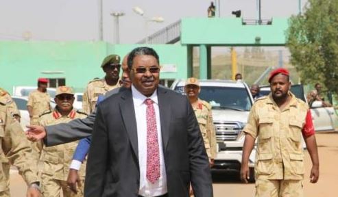 ሓላፊ ስለያን ጸጥታን ሱዳን፣ ‘ኣብ ጎድኒ ፕረዚደንት ኣልበሽር ኣለና’ ሓላፊ ስለያን ጸጥታን ሱዳን፣ ‘ኣብ ጎድኒ ፕረዚደንት ኣልበሽር ኣለና’