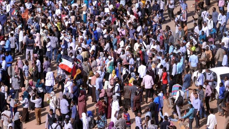 ከሰላ፣ ኣንጻር ፕረዚደንት በሺር ዝቐንዐ ሰፊሕ ተቓውሞታት ይቕጽል